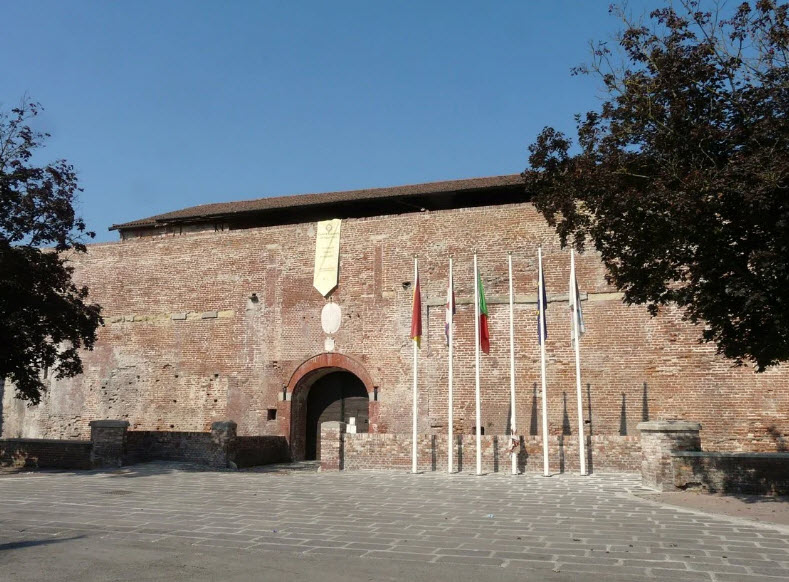 Castello Dei Paleologi, Italy